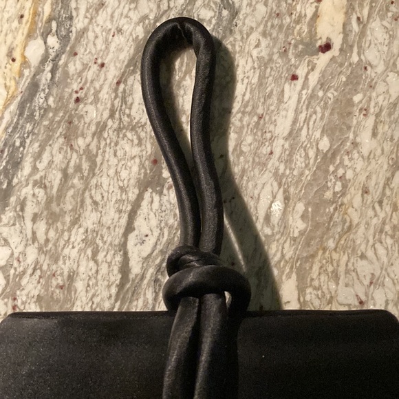 Evenings Wristlet Purse with shoulder strap option - Picture 6 of 6